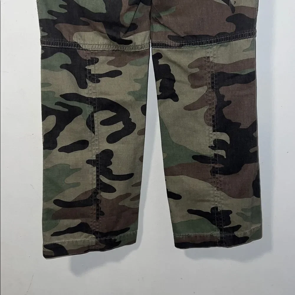 GAP KIDS Green Camouflage Straight Leg Cargo Pants- 7 NWT!